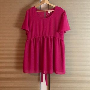 Pink shirt sleeve maternity top